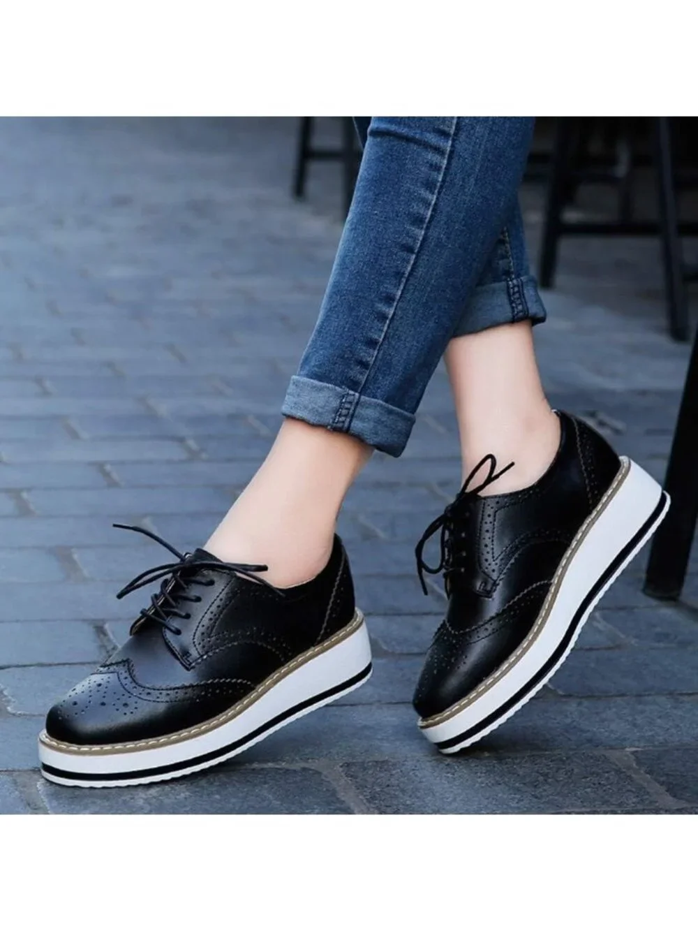 N/A women black